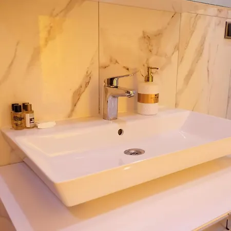 Luxury Villas & Вилла *