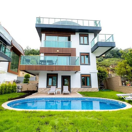 Вилла Luxury Villas & Алания