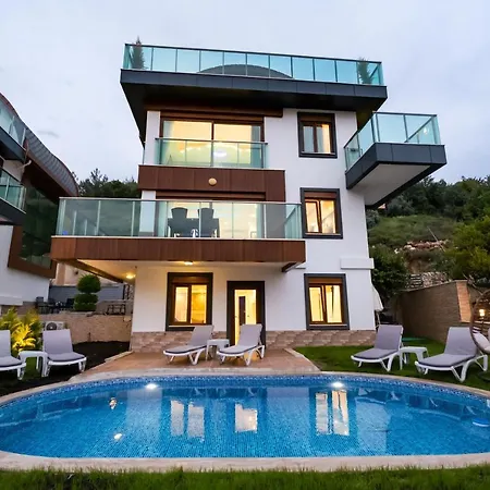 Вилла Luxury Villas &